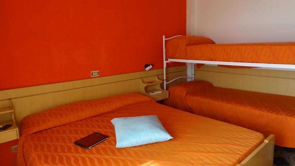 Residence Holiday Bellaria-Igea Marina Exterior foto